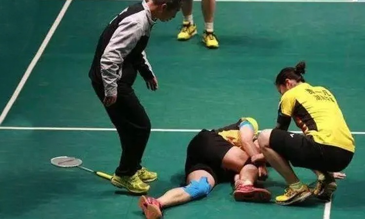 队报：支持巴黎备战欧冠，巴黎客战南特比赛延期